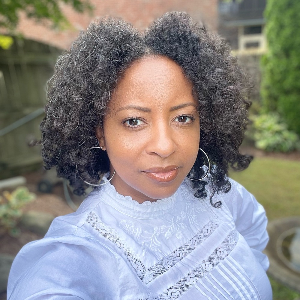 Meet your Posher, Jacqueline
